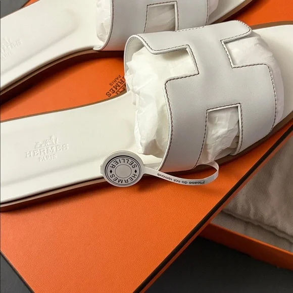 Hermes Oran sandals women’s white - Picture 3 of 8